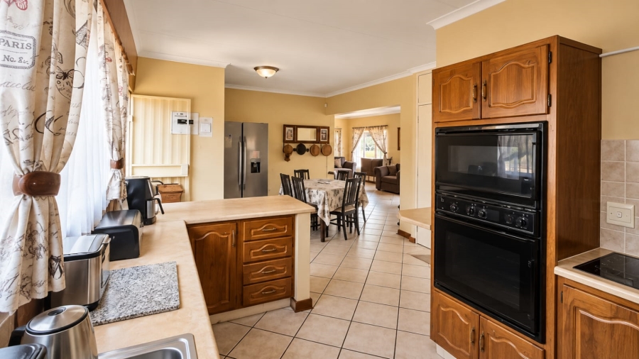 3 Bedroom Property for Sale in Schoemansville North West